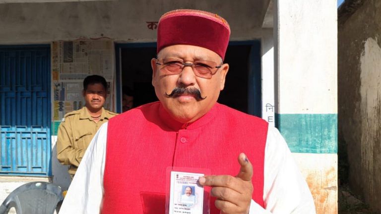 Satpal Maharaj, 23 family & staff members test Covid-positive, CM Rawat in self-quarantine