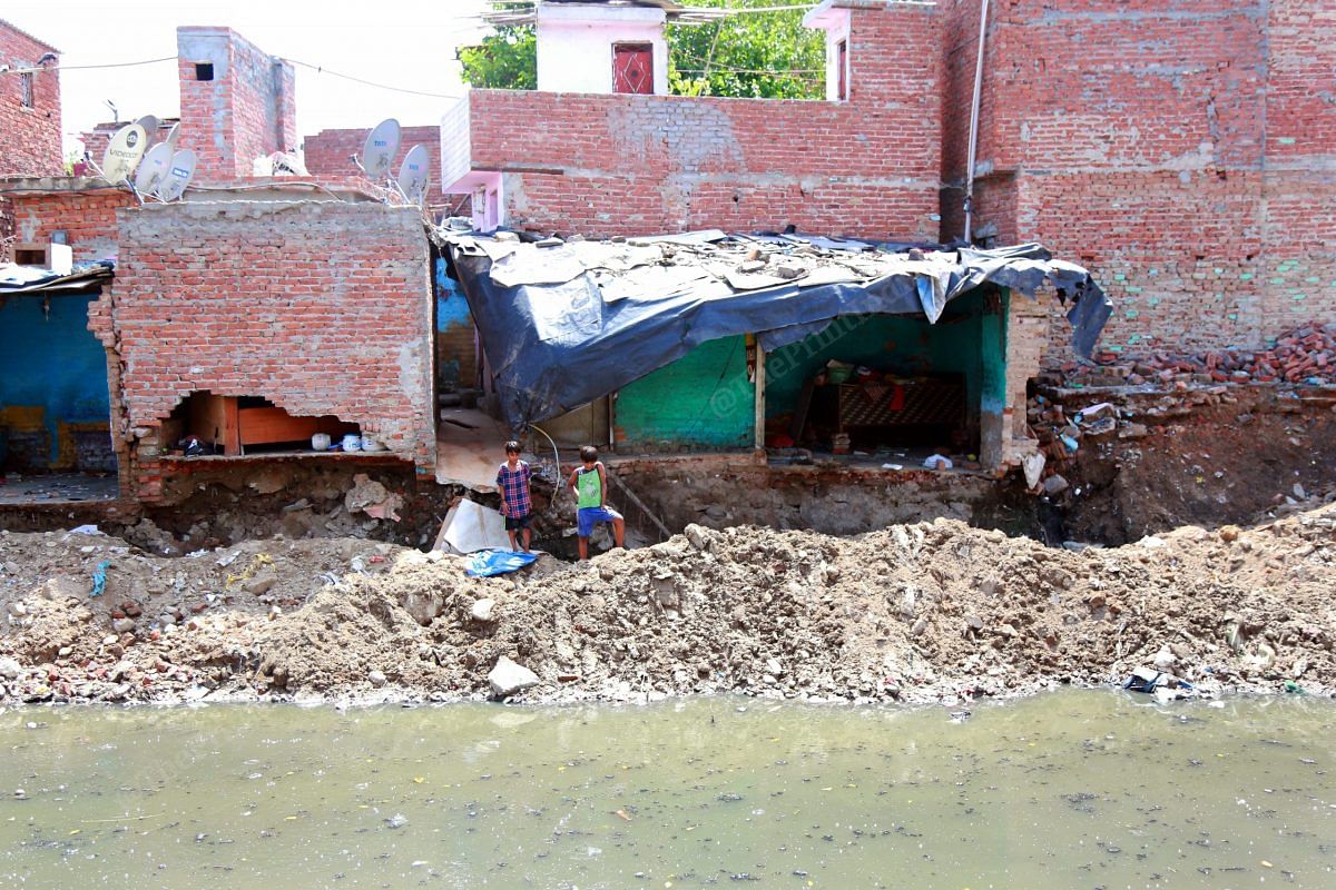 Houses at the bank of the drain were washed away | Photo: Manisha Mondal | ThePrint