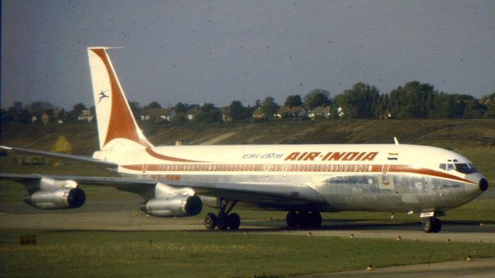 An Air India Boeing 707 similar to the one that crashed at Mont Blanc in 1966 | Photo: Commons An Air India Boeing 707 similar to the one that crashed at Mont Blanc in 1966 | Photo: Commons