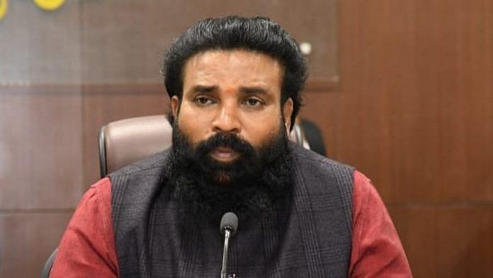 Karnataka Health Minister B. Sriramulu | Photo: @sriramulubjp | Twitter