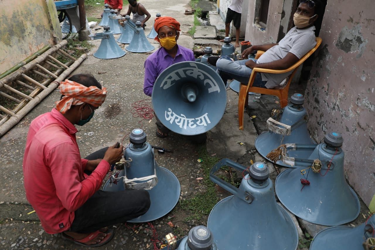 Installation of loudspeakers in Ayodhya. | Photo: Prashant Srivastava/ThePrint 