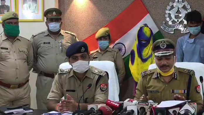 Kanpur IG Mohit Agarwal briefing the media on 24 July