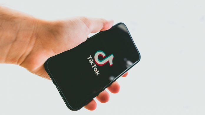 A smartphone displaying the TikTok logo | pexels.com