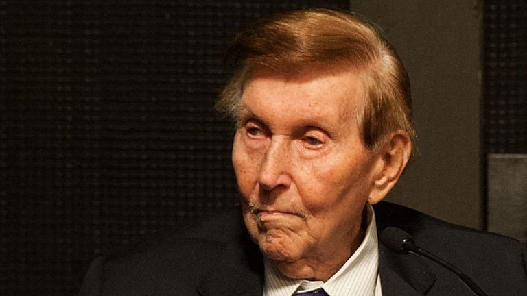 Sumner Redstone, American media mogul who proclaimed ‘content is king’, dies at 97
