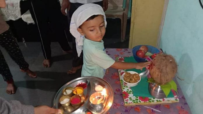 Three-year-old Abrar celebrating Ganpati festival at home in Maharashtra’s Osmanabad district | Facebook