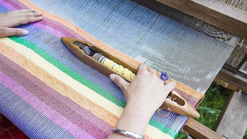 File photo | Khadi loom weaving | Pikist