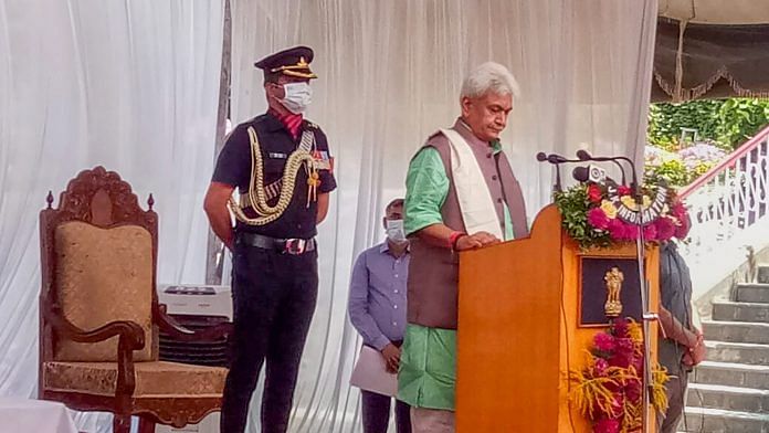 Manoj Sinha takes oath as the new Lieutenant Governor of Jammu and Kashmir, at a ceremony in Raj Bhavan, Srinagar on 7 August