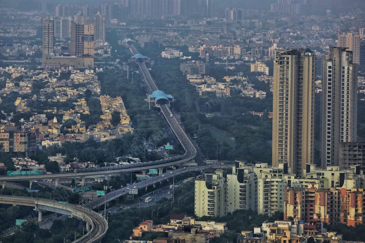 Majenta and Blue line merge near Botanical Garden metro station | Photo: Suraj Singh Bisht | ThePrint