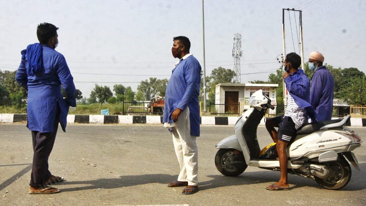 Porters who load and unload the cargo that arrives as part of trade with Pakistan, are among the worst affected | Photo: Pravin Jain | ThePrint