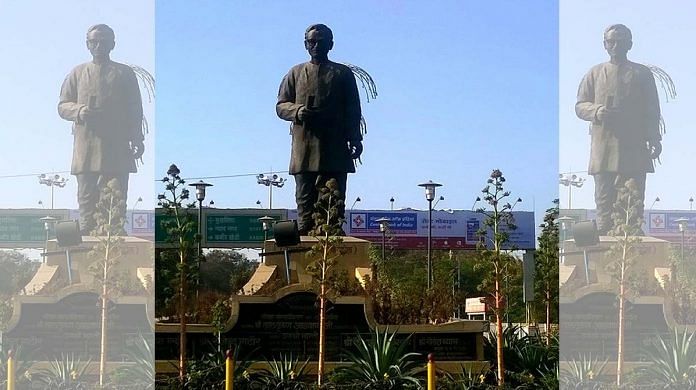 A statue of Deendayal Upadhyaya | Wikimedia commons