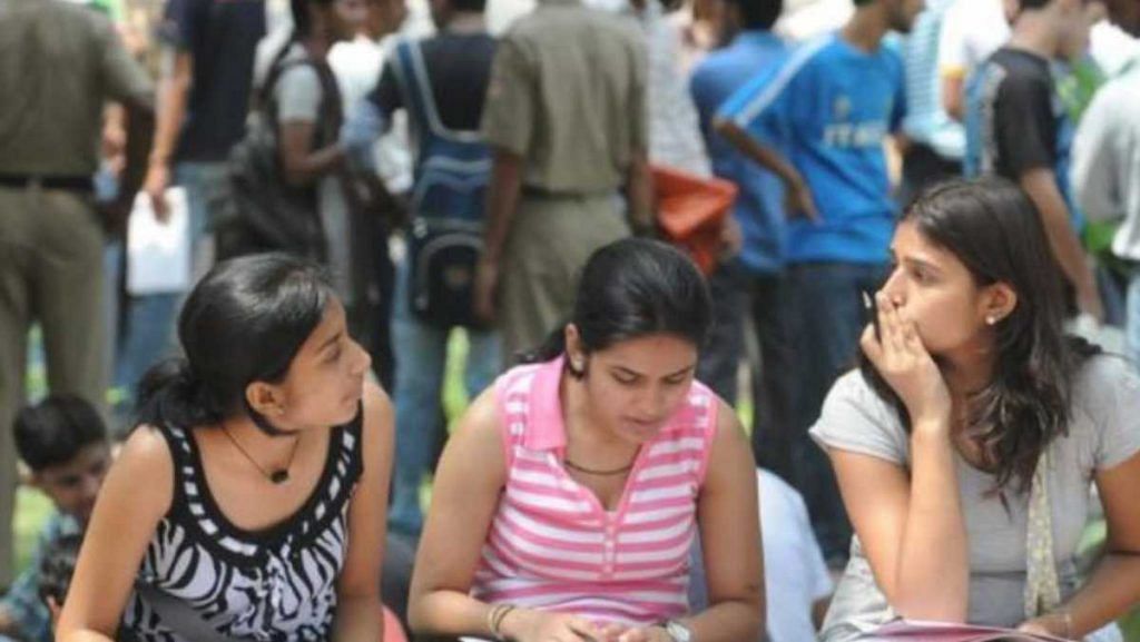 Representational image of college students | du.ac.in