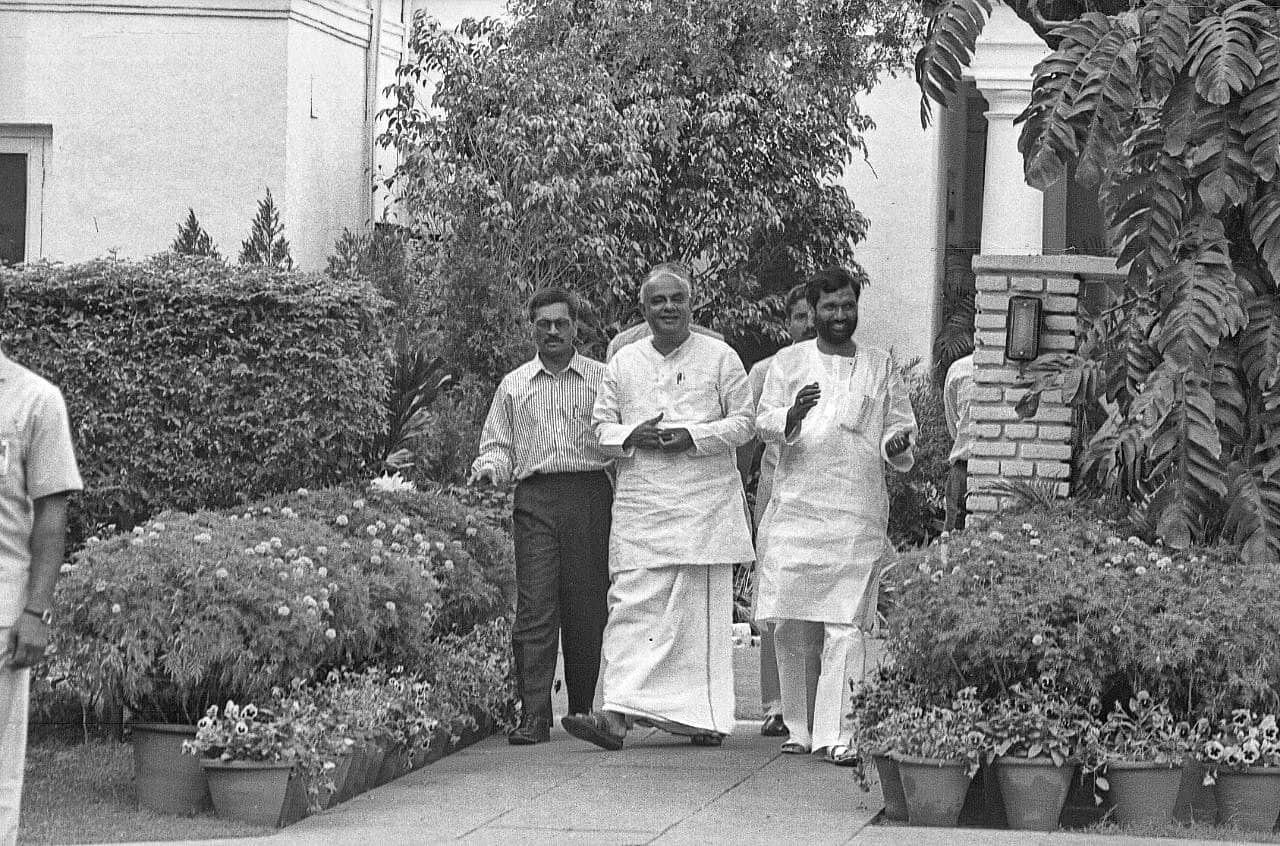 Ram Vilas Paswan with former PM H. D. Deve Gowda | Photo: Praveen Jain 