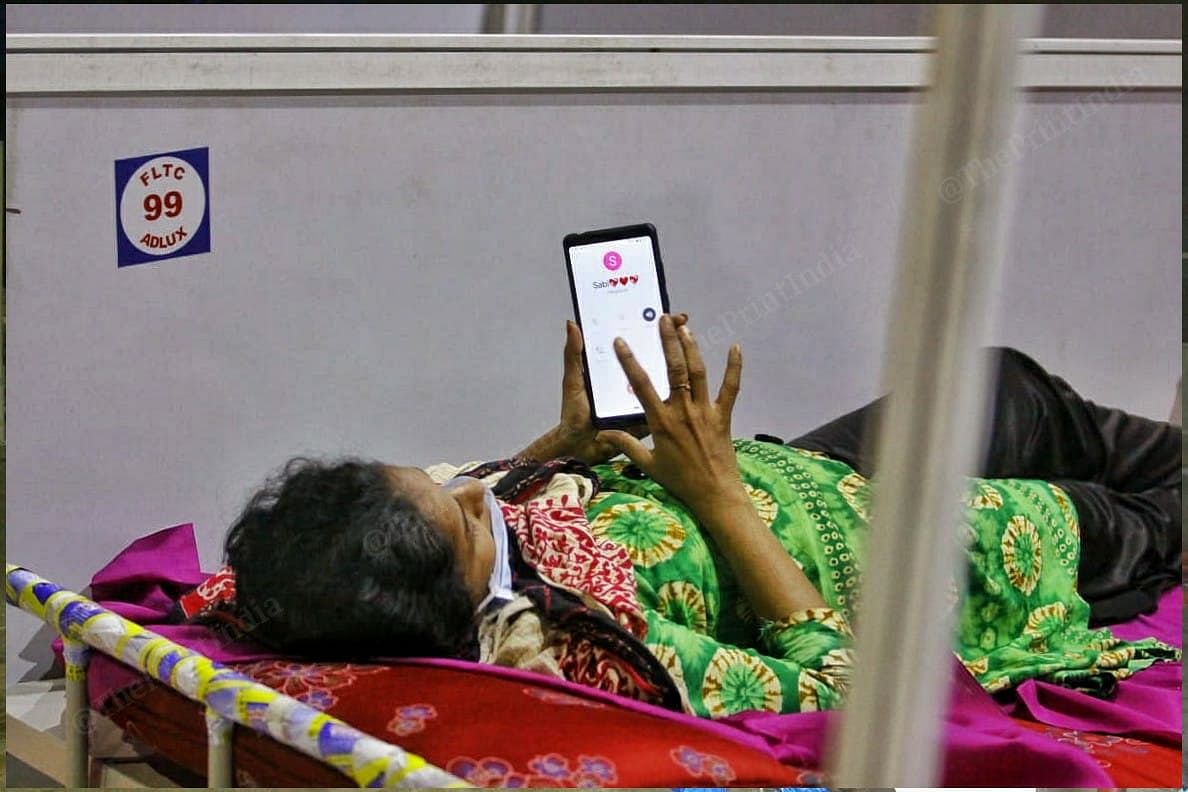 The few ways to connect to loved once is using mobile | Phot0: Praveen Jain | ThePrint