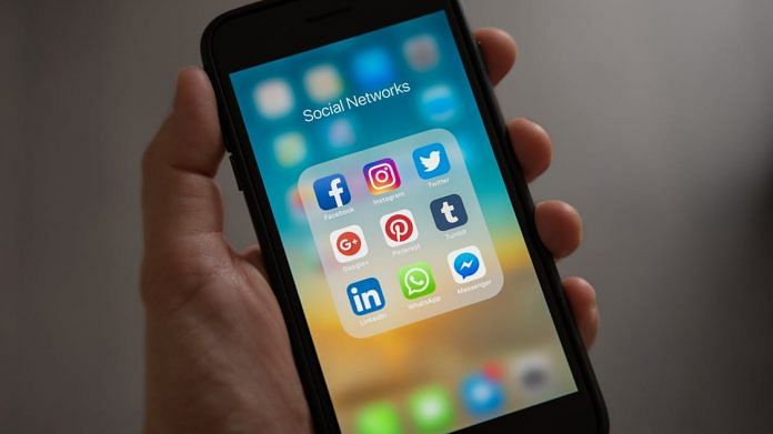 Facebook and Instagram apps | Pexels