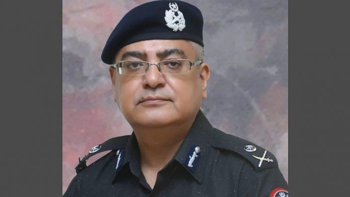 Inspector General of Sindh police Mushtaq Mahar (file photo) | Twitter | @sindhpolicedmc