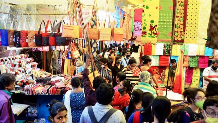 A crowded market in Kolkata | Representational image: ANI