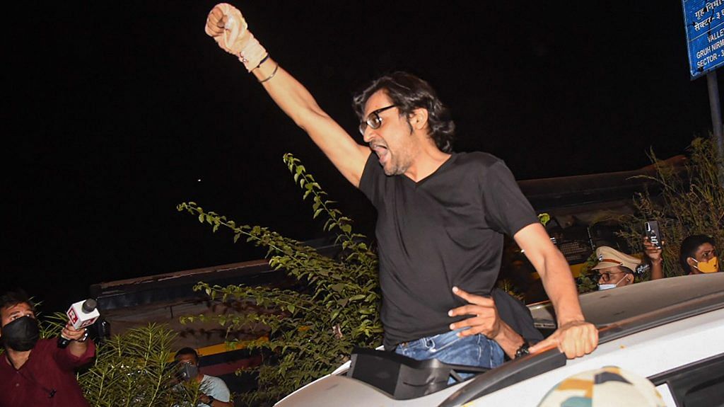 Arnab Goswami after being released from Taloja Central Jail in Navi Mumbai
