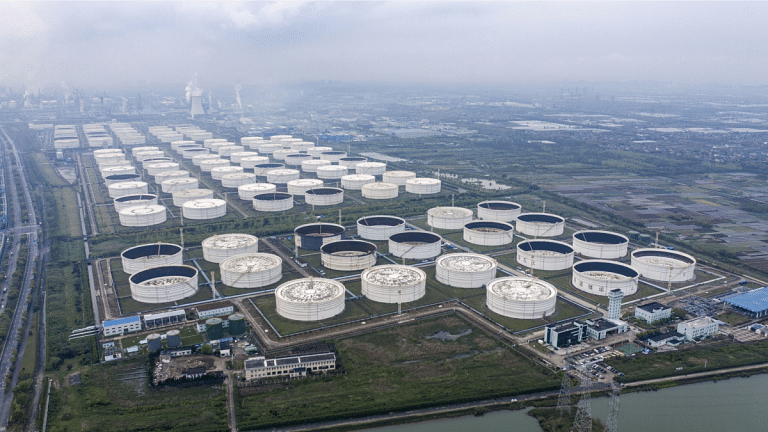 China to take oil-refining crown held by US since 19th century