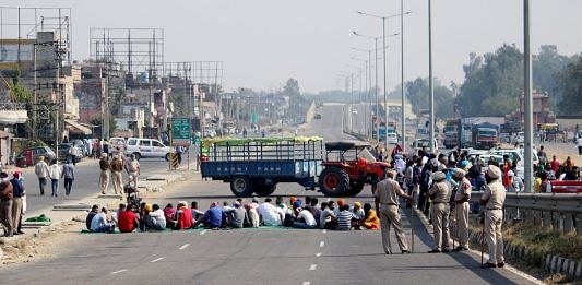 Representational image | A file photo of farmers blocking Amritsar-Delhi National Highway during their four hours statewide Chakka Jam near Jalandhar on 5 November. | Photo: ANI