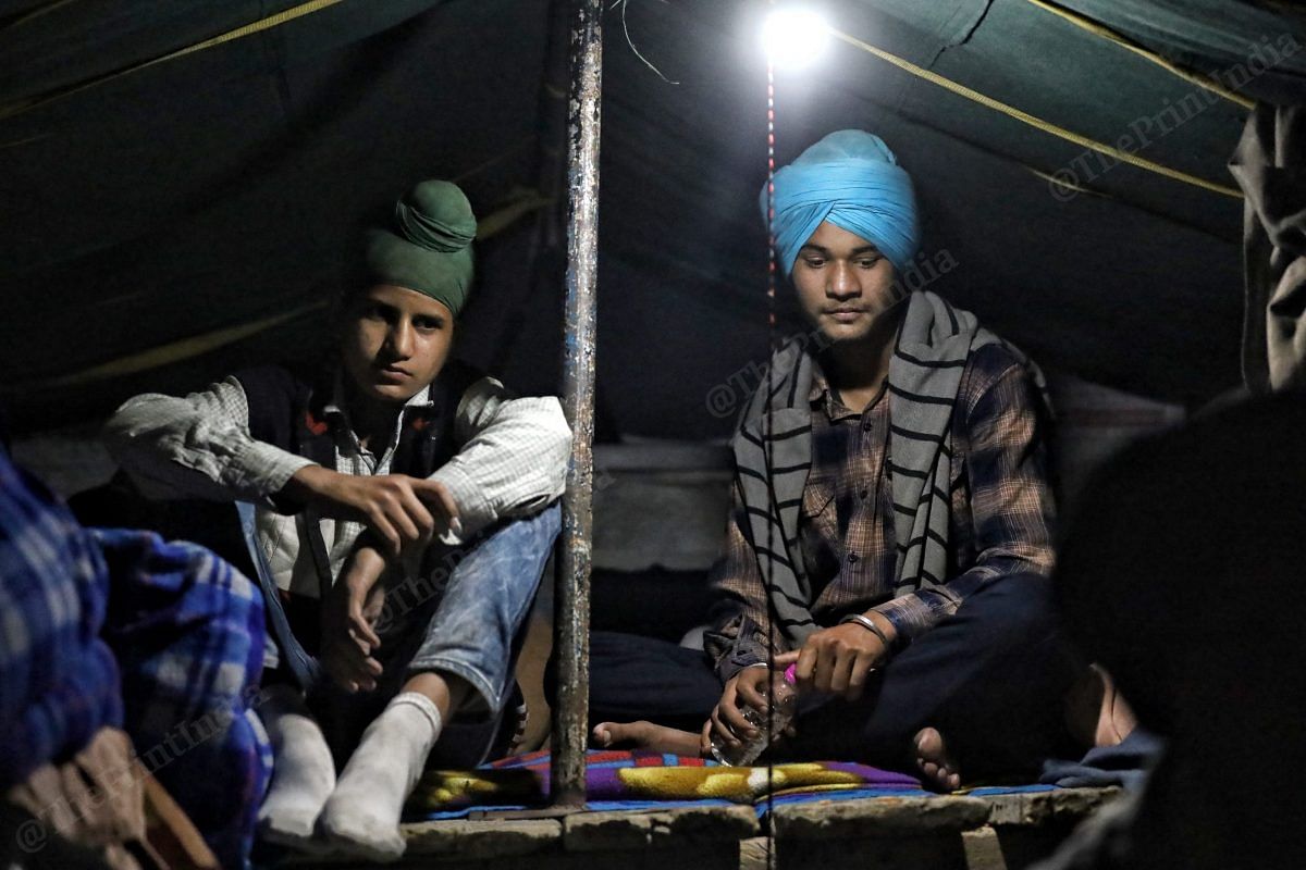 Ramanvir Singh (left) and Puneet Singh (right) | Photo: Manisha Mondal | ThePrint