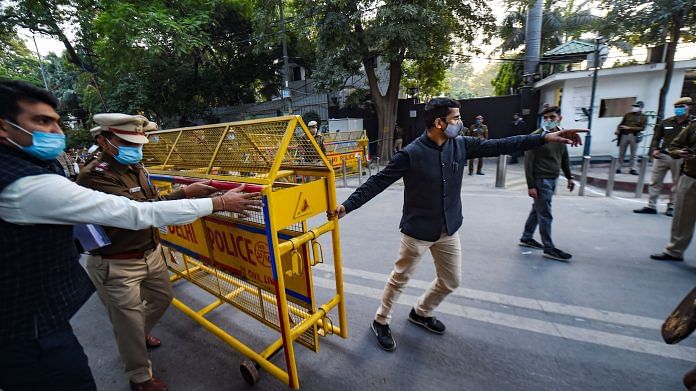 Security personnel outside the residence of Delhi CM Arvind Kejriwal, in New Delhi on 8 December