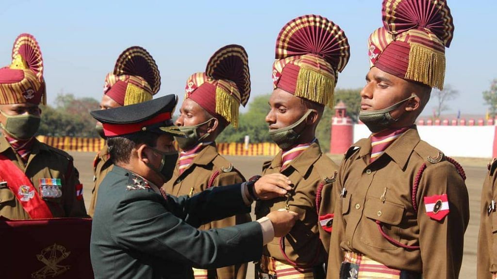 File photo | New Army recruits being attested after successful completion of their training at the Mahar Regiment Centre | Facebook/Indianarmy.adgpi