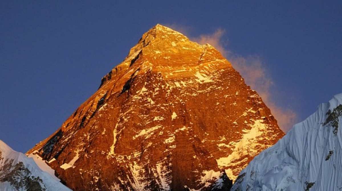 Geldschieter Inzet Uitstroom Mt Everest 'grows' by 86 cm — how and why mountain heights are recalculated