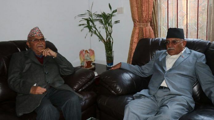 File image of Nepal PM K.P. Oli (L) and former PM Pushpa Kamal Dahal 'Prachanda' | Twitter | @DDNewslive