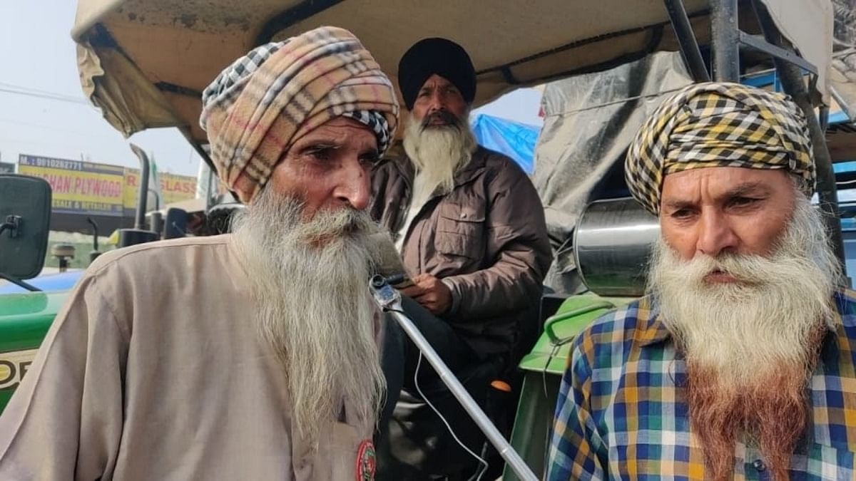 Baba Singh Bajwa, from Gurdaspur, Punjab is protesting against farm laws with his sons at the Singhu border. | Photo: Samyak Pandey/ThePrint 