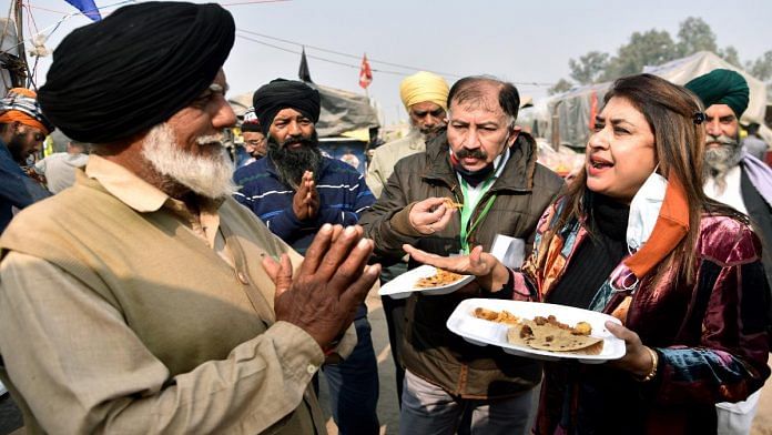 File image of Trinamool Congress MP Satabdi Roy (R) meeting protesting farmers at the Singhu border in Delhi, in December 2020 | ANI