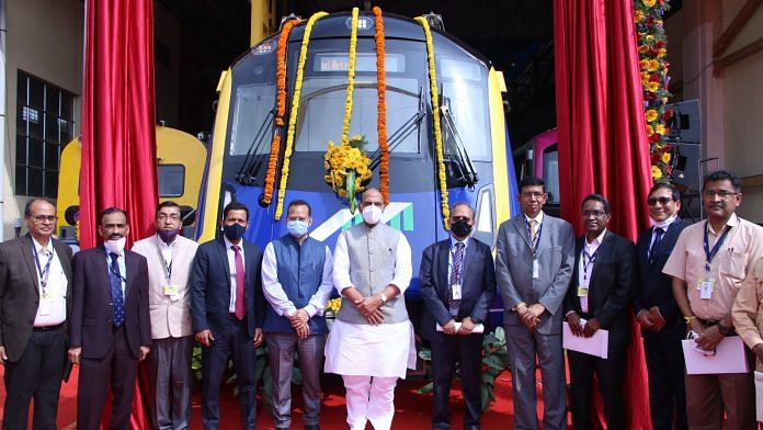 Defence Minister Rajnath Singh unveiled Driverless Metro Car at the BEML manufacturing facility in Bangalore | Twitter/@rajnathsingh