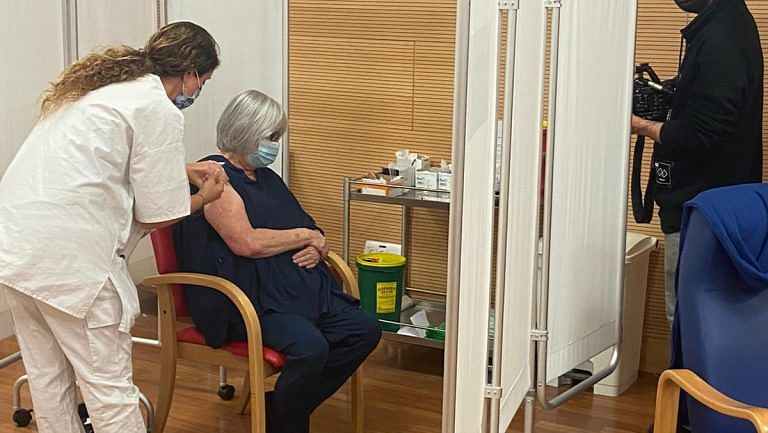Over 30% of its population vaccinated, but Israel struggles to contain new Covid variants