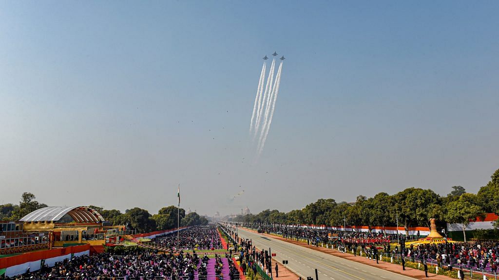 Su-30 fighter jets perform a fly past during the 72nd Republic Day celebrations at Rajpath, in New Delhi, on 26 January 2021 |