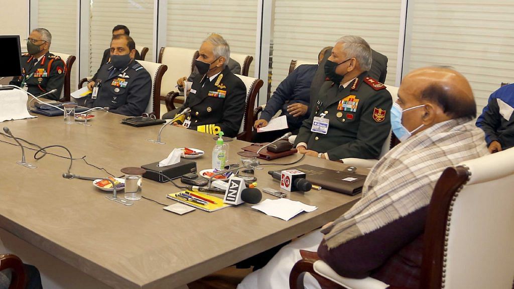 Defence Minister Rajnath Singh with CDS Gen Bipin Rawat, Army chief Gen MM Naravane, Navy Chief Admiral Karambir Singh, Air Chief Marshal R.K.S. Bhadauria | PIB