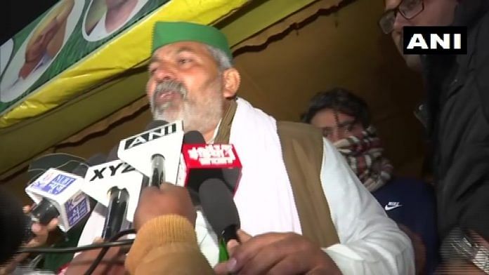 Tikait BKU leader Rakesh Tikait addresses the media at the Ghazipur border | ANI