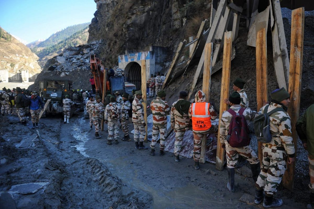 ITBP officials prepare for rescue operation | Photo: Suraj Singh Bisht | ThePrint