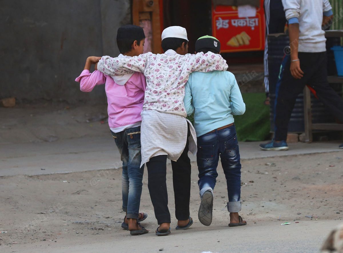Kids play on the streets of Chand bagh | Photo: Manisha Mondal | ThePrint