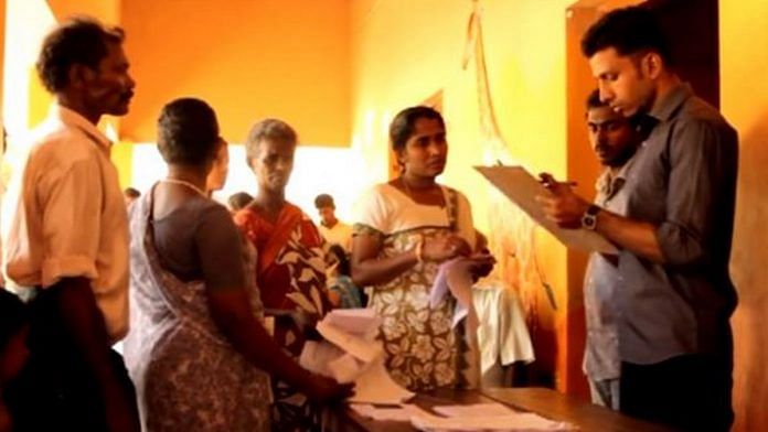 Officials collect Census data (file photo) | Credit: censusindia.gov.in