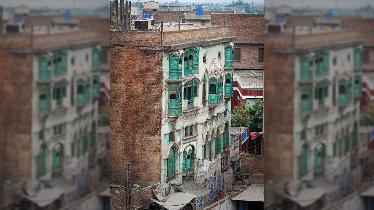 Owners of Dilip Kumar, Raj Kapoor's ancestral houses in Pakistan refuse