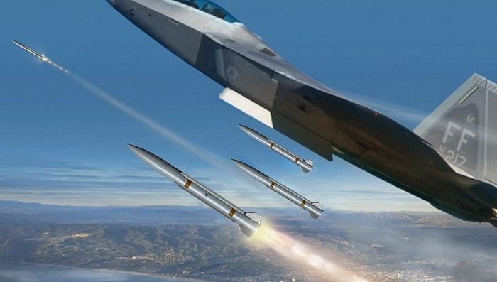 A depiction of launch of the Raytheon Peregrine from a F-22 Raptor. | Photo: sameerjoshi73.medium.com