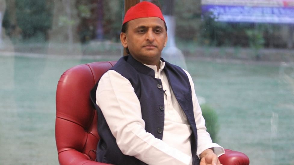 FIR filed against Akhilesh Yadav, 20 SP workers for allegedly assaulting  journalists in UP – ThePrint – Select