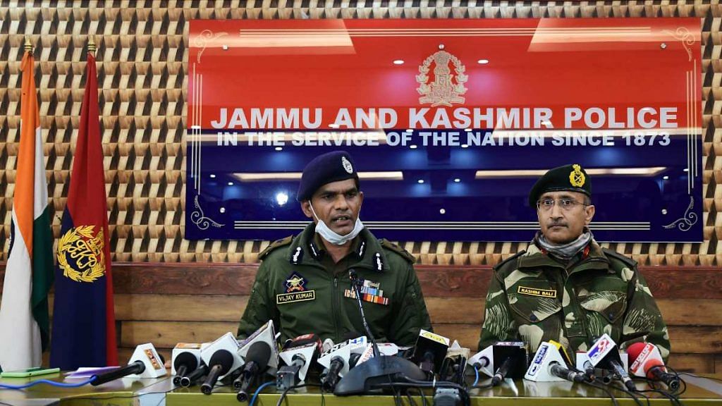 Jammu and Kashmir IGP Vijay Kumar (Kashmir Zone) and General Commanding Officer Rashim Bali at a press conference, in Srinagar on 22 March 2021 | ANI