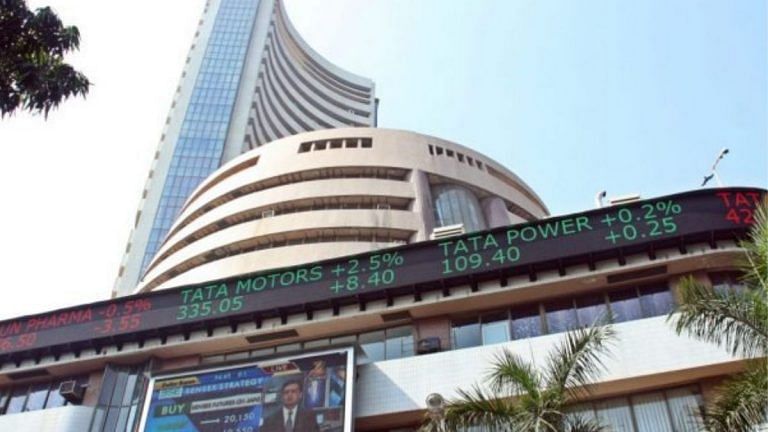 Retail-trading boom in India stays strong even as foreign investors flee market