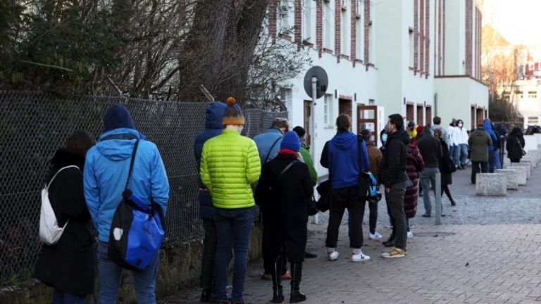Covid-19 pandemic — Putin takes shot ‘off-camera’, German businesses fear lockdown bankruptcy