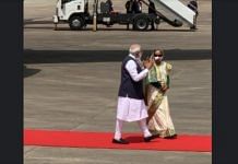 PM Narendra Modi welcomed by his Bangladeshi counterpart Sheikh Hasina at the Dhaka airport, on 26 March 2021 | Twitter/@@PMOIndia