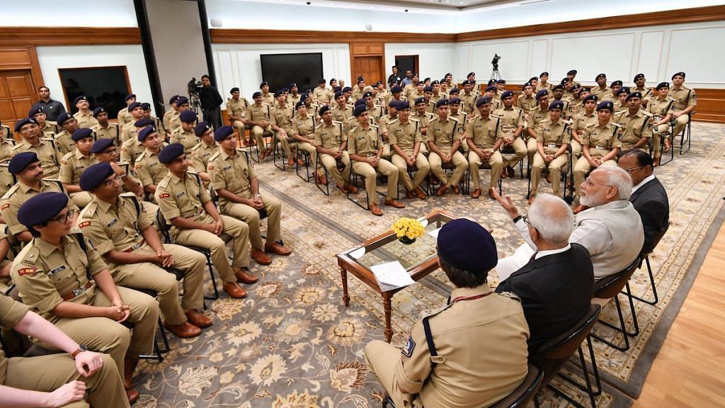 Representational image | Narendra Modi with 2018 batch of IPS officers | Twitter