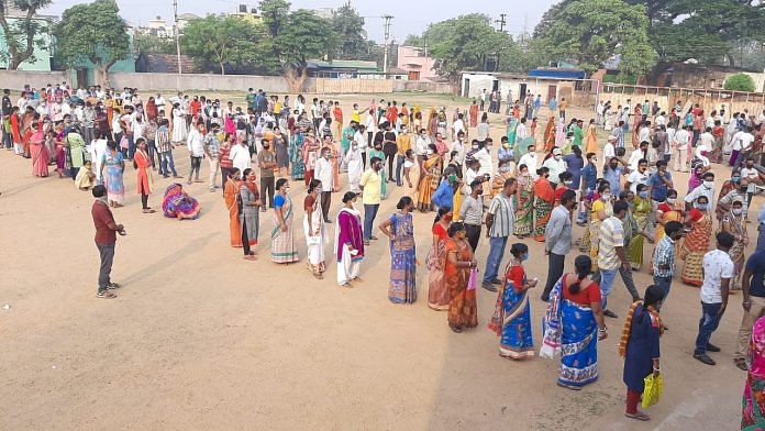 Voters during phase 7 of West Bengal election, on 26 April 2021