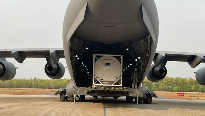 Cryogenic oxygen containers being loaded onto an IAF carrier | @IAF_MCC | Twitter