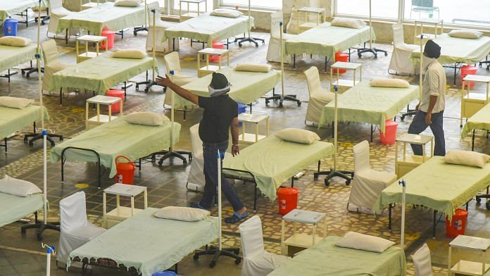 A temporary Covid care centre being prepared at Gurudwara Rakab Ganj Sahib in New Delhi, on 2 May 2021