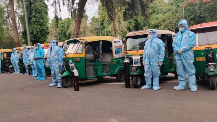 Ten auto-ambulances with oxygen cylinders launched in Delhi | Twitter / @SanjayAzadSln